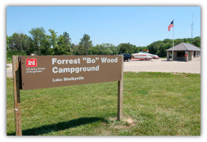 lake-shelbyville-illinois-public-campgrounds-rv-tent-camping-forrest-bo-wood